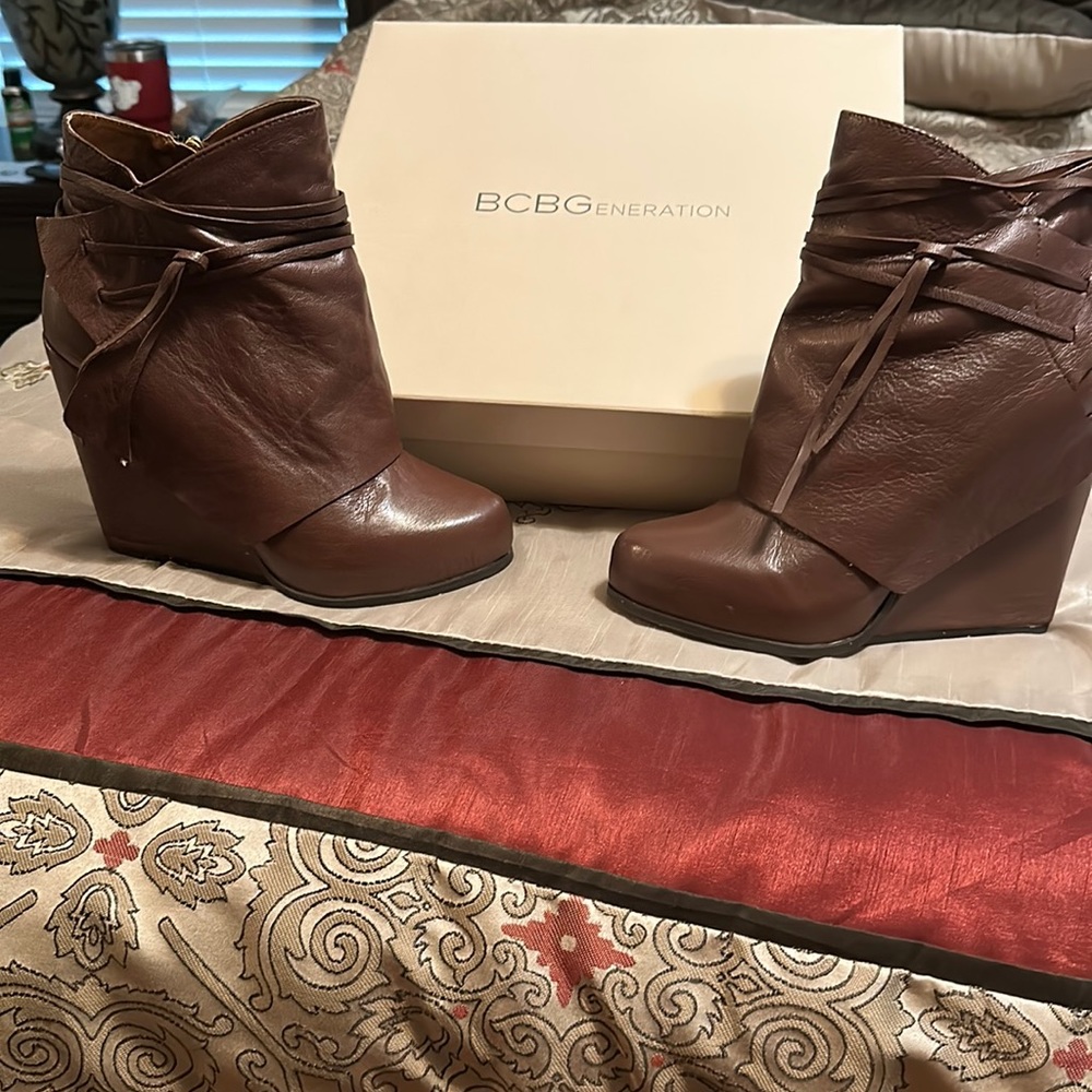 BCBG Generation boots